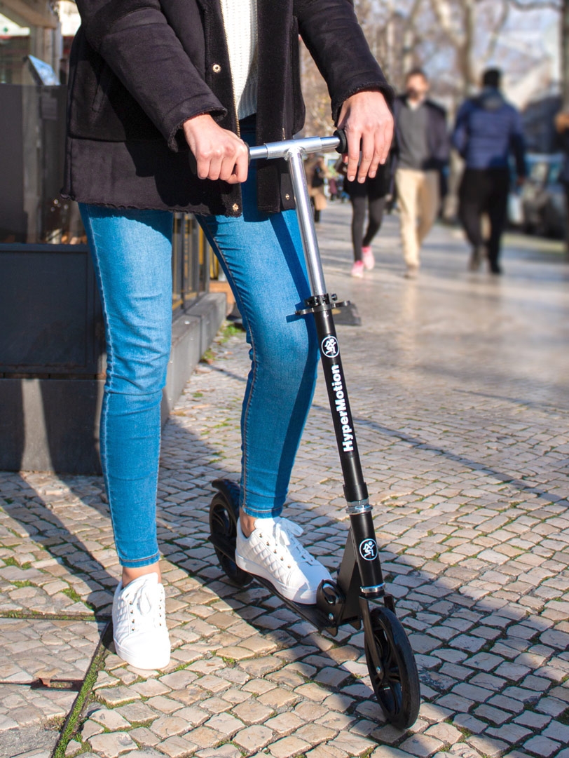 Tretroller HyperMotion ROCKSTER – schwarz