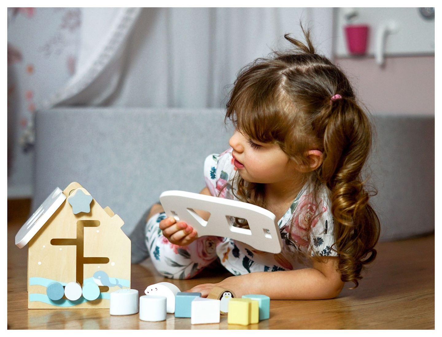 Sorter - Lernhaus aus Holz mit Bauklötzen