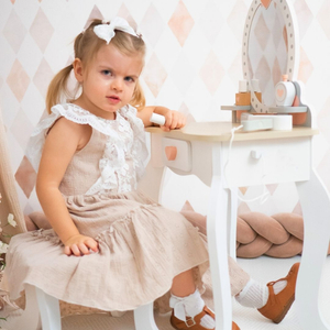 Frisiertisch aus Holz mit Hocker und Zubehör