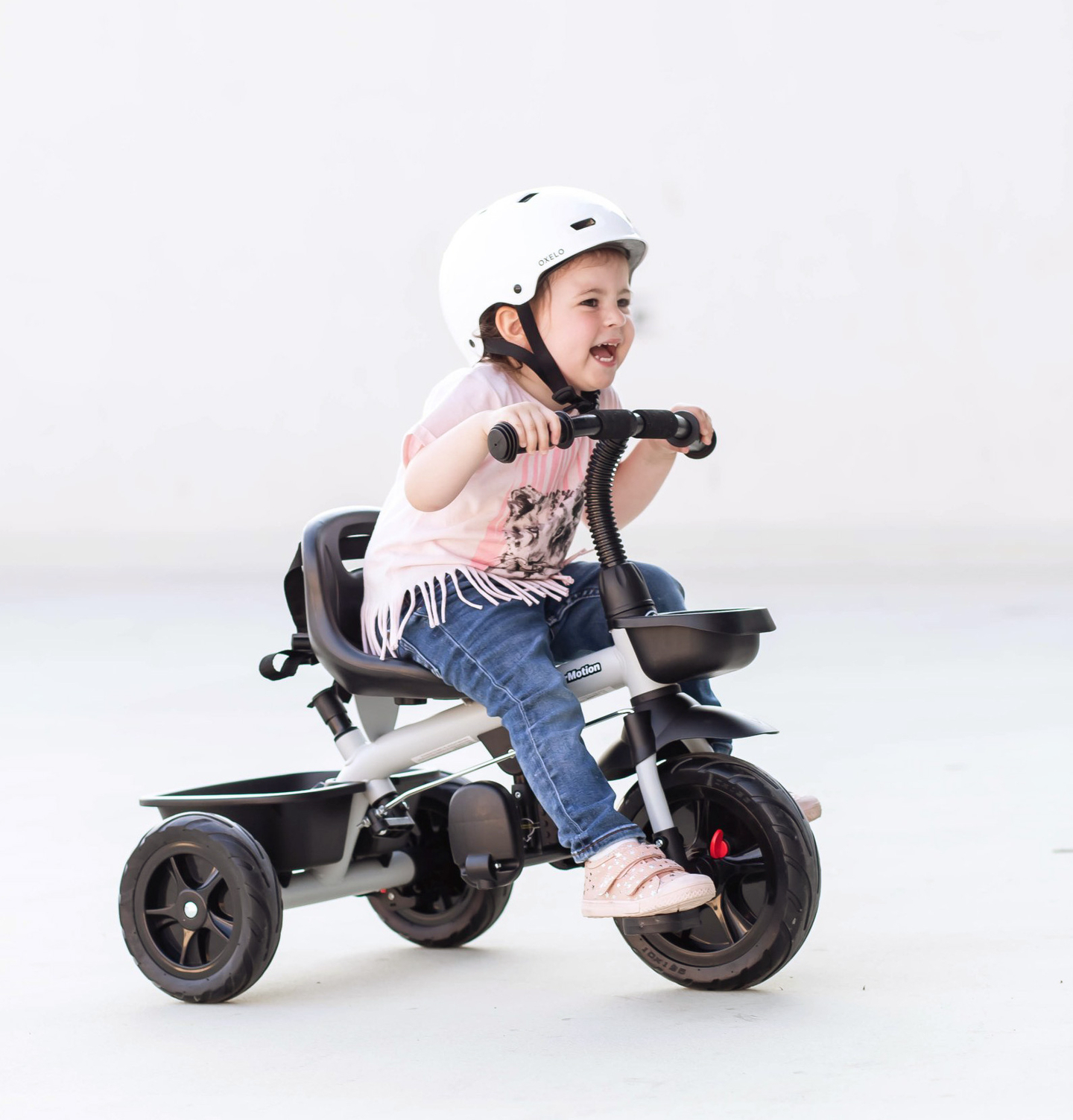 Dreirad HyperMotion TOBI VECTOR - dauerhaft aufgepumpte Räder + Schieber. Farbe: hellgrau.