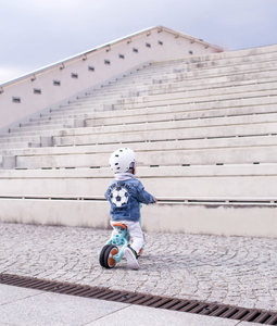 Baby-Dreirad, Laufrad, Wagen und Schiebewagen - 5 in 1 von HyperMotion