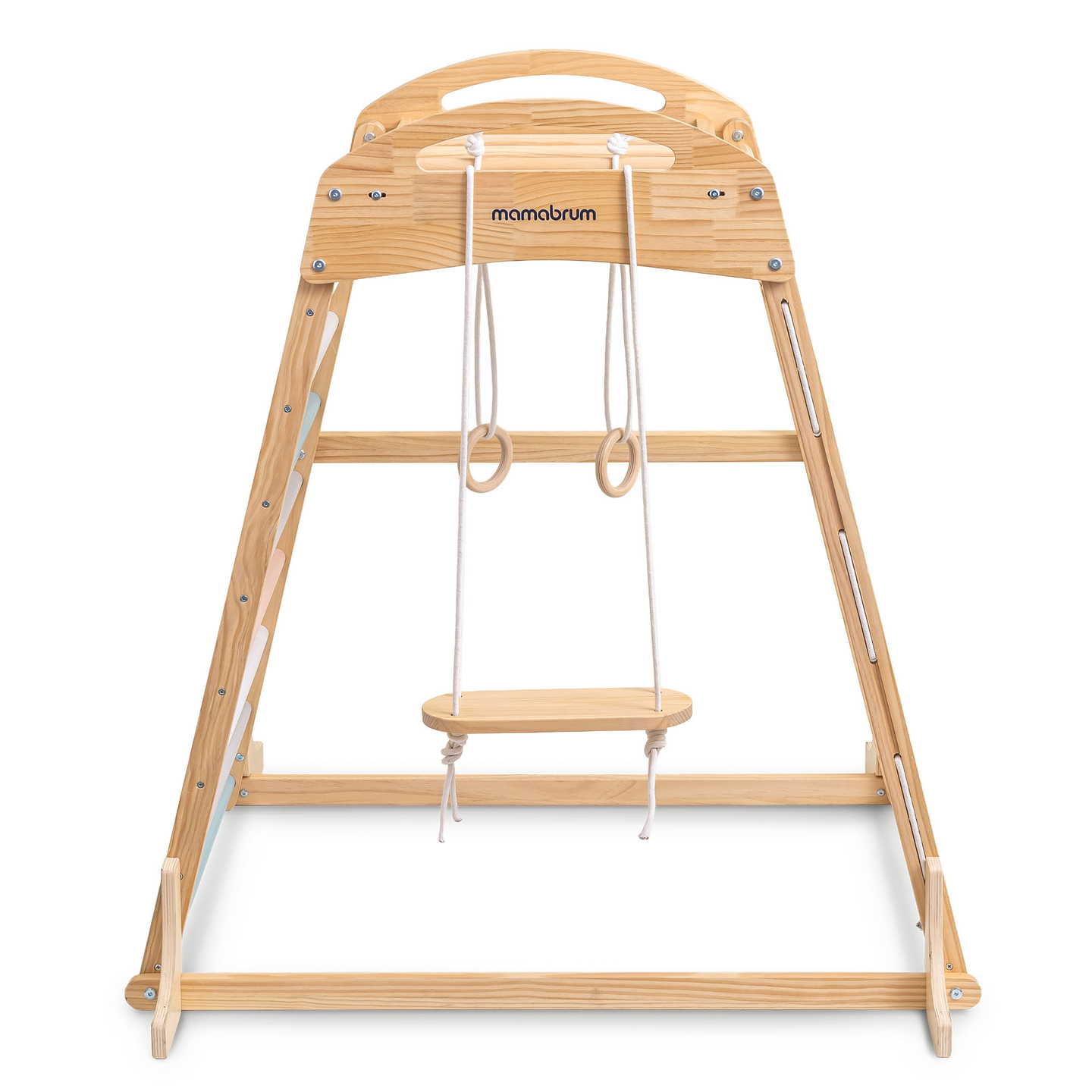 Indoor-Spielplatz aus Holz mit Schaukel, Turnringen und Kletternetz