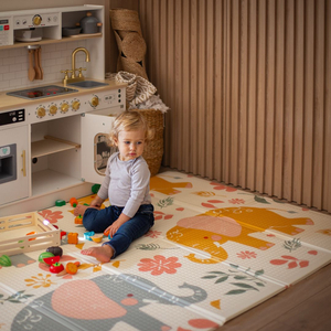 Doppelseitig faltbare Schaumstoffmatte 180 x 120 x 1cm - Exotische Elefanten/Delicate Grey