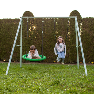 Doppelschaukel mit Gestell und Seilen – Sitz und Storchennest