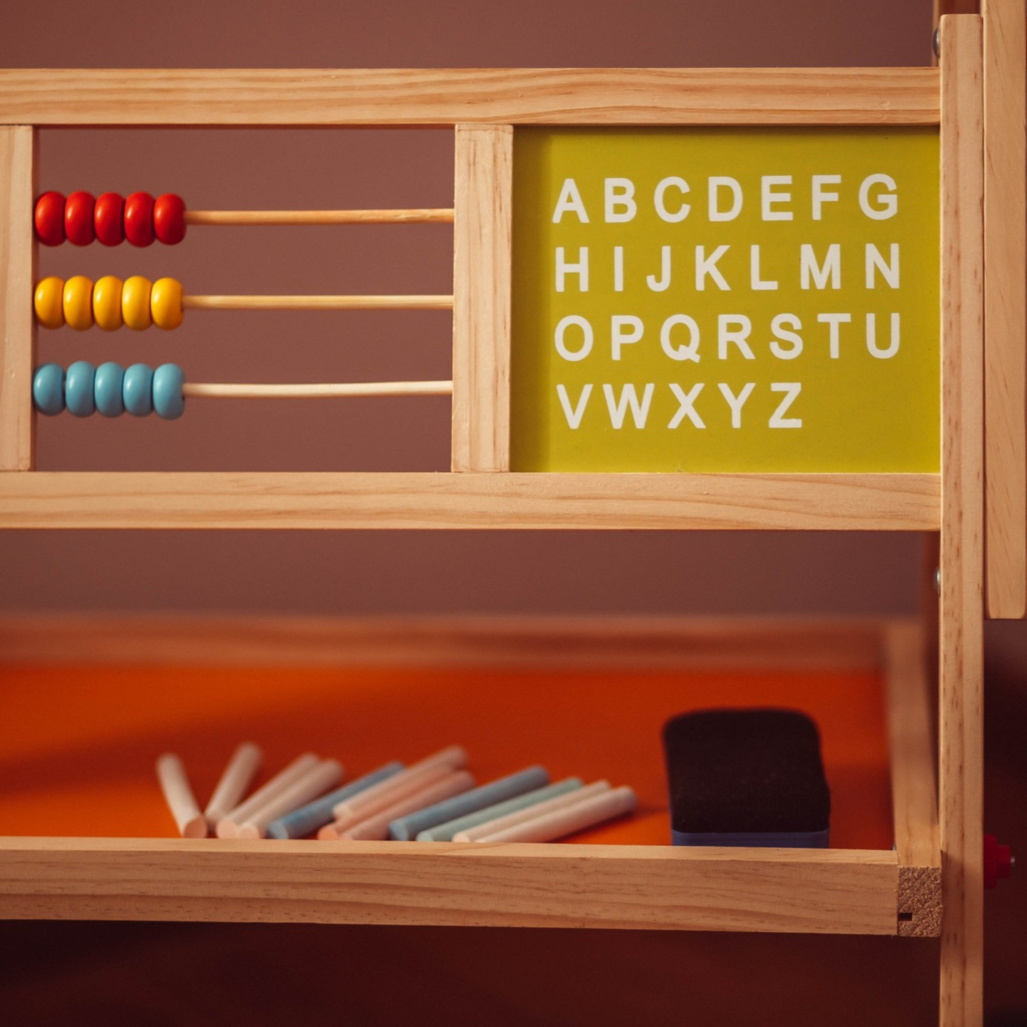 Große doppelseitige Lehrtafel: Magnet- und Kreidetafel - Trockenlöschtafel, Holz