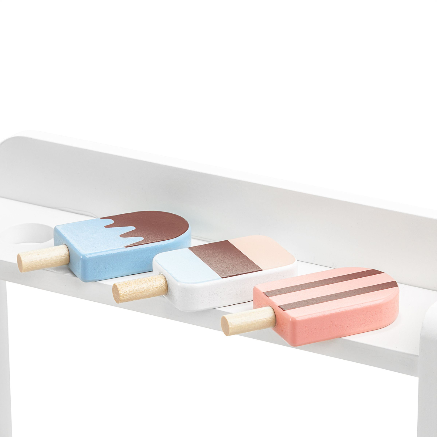 Hölzerne Eisdiele mit Kaffeemaschine - Coffeeshop mit Zubehör