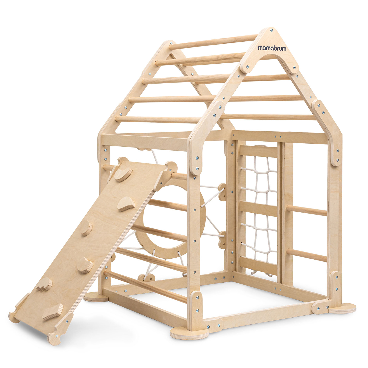 Indoor-Spielplatz aus Holz für Kinder – ein Haus mit Leitern und Rutsche