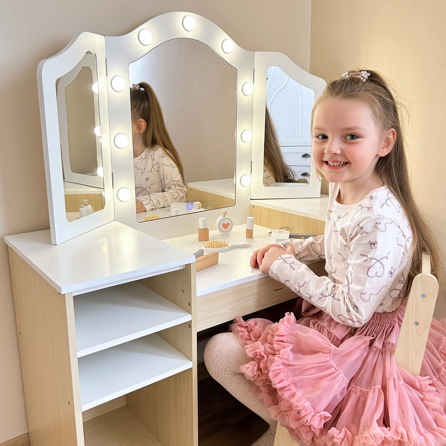 Kinderschminktisch aus Holz mit Stuhl, Zubehör und LED-Beleuchtung