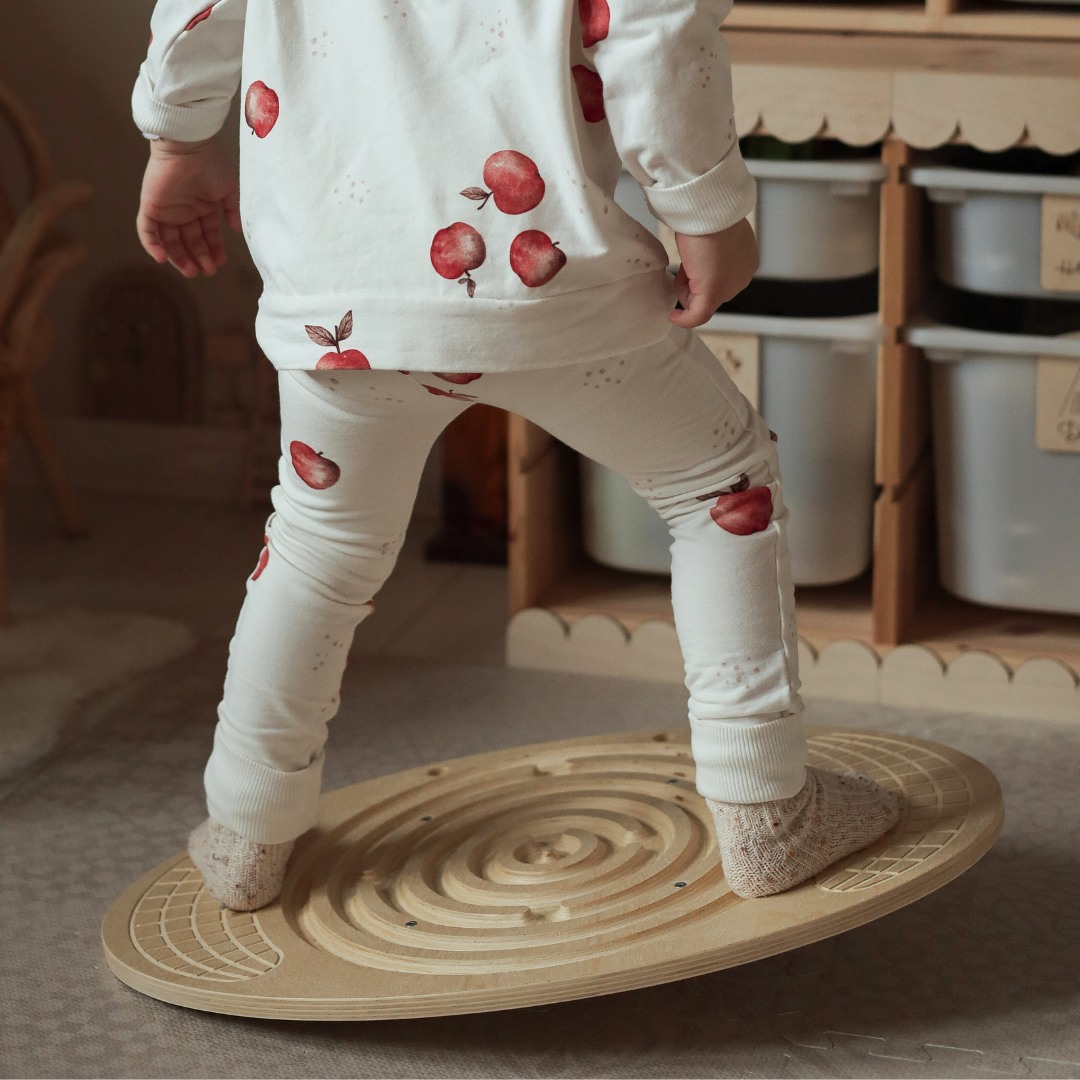 Balancierbrett aus Holz mit Labyrinth und Kugeln - Balancierwippe