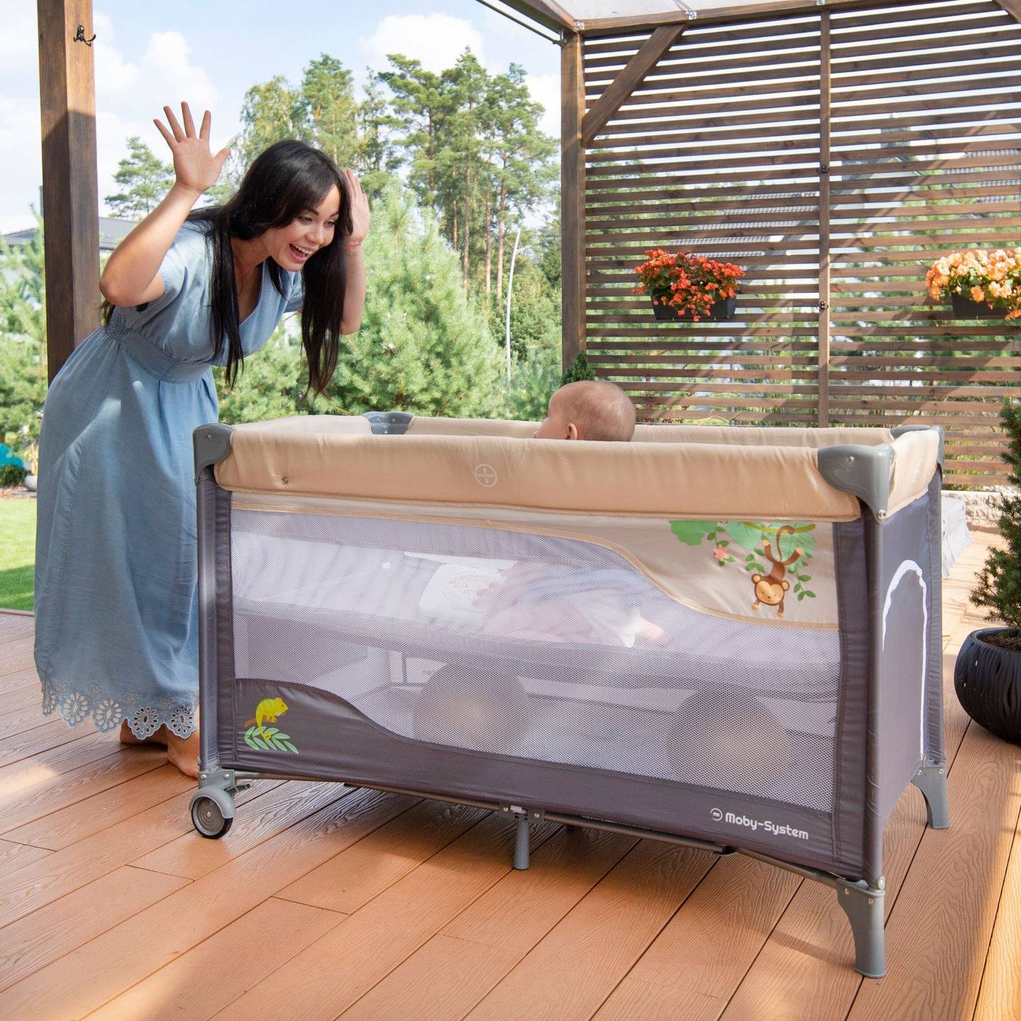 Reisebett 0 - 36 m mit Wickeltisch + Moby-System HUXLEY Laufgitter