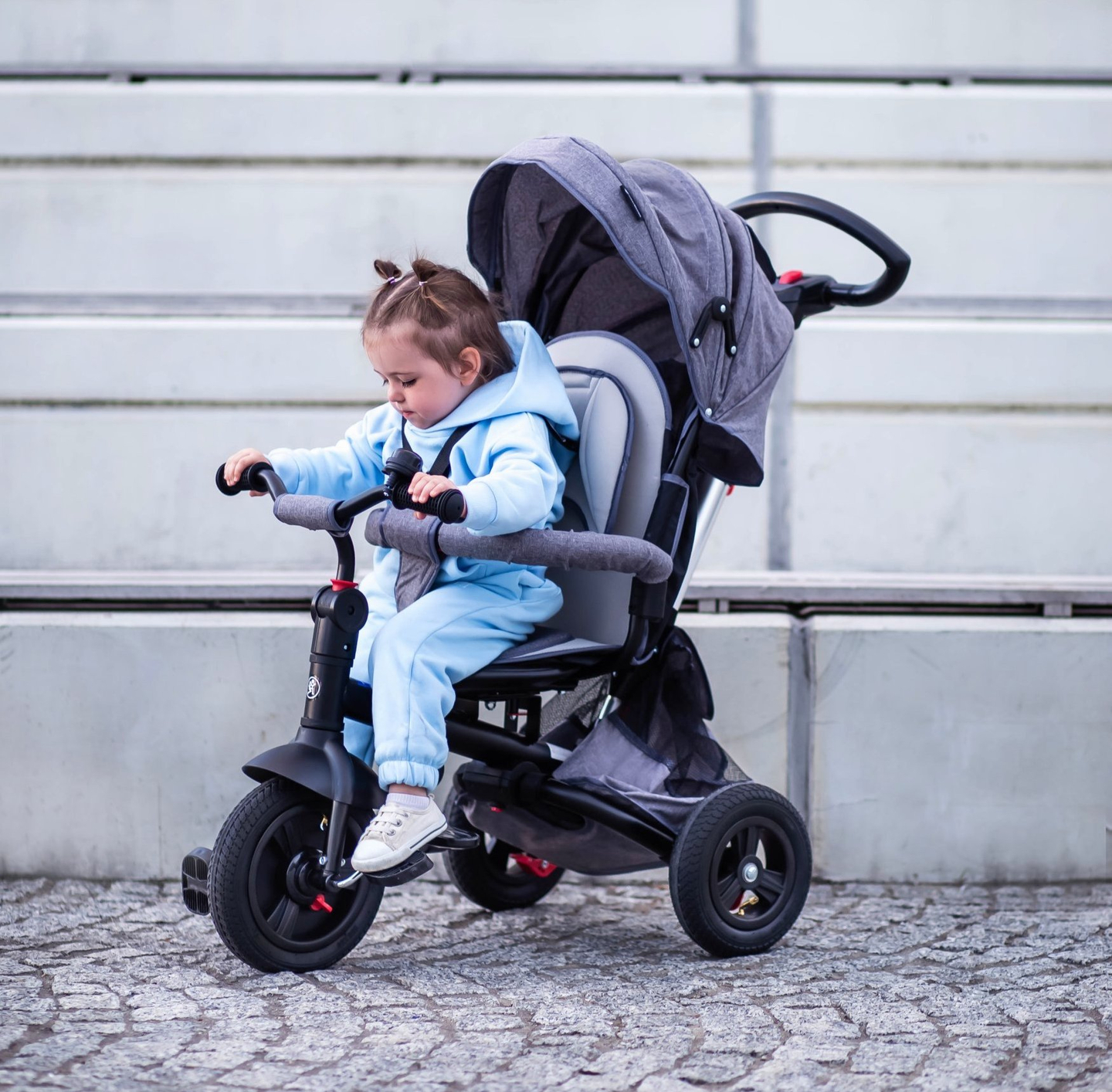Dreirad Tobi Velar – grau