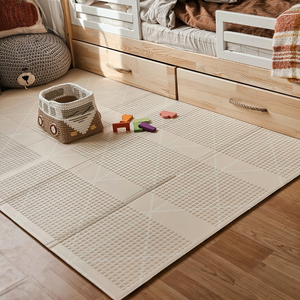 Doppelseitig faltbare Schaumstoffmatte 180 x 120 x 1cm - Charming Town/Sand Beige