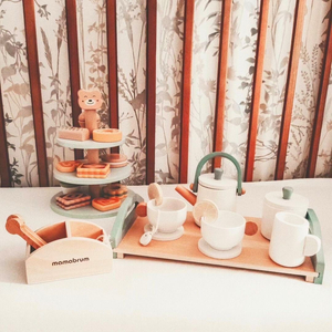 Großes Holzteeset mit Tablett - 17 Stück