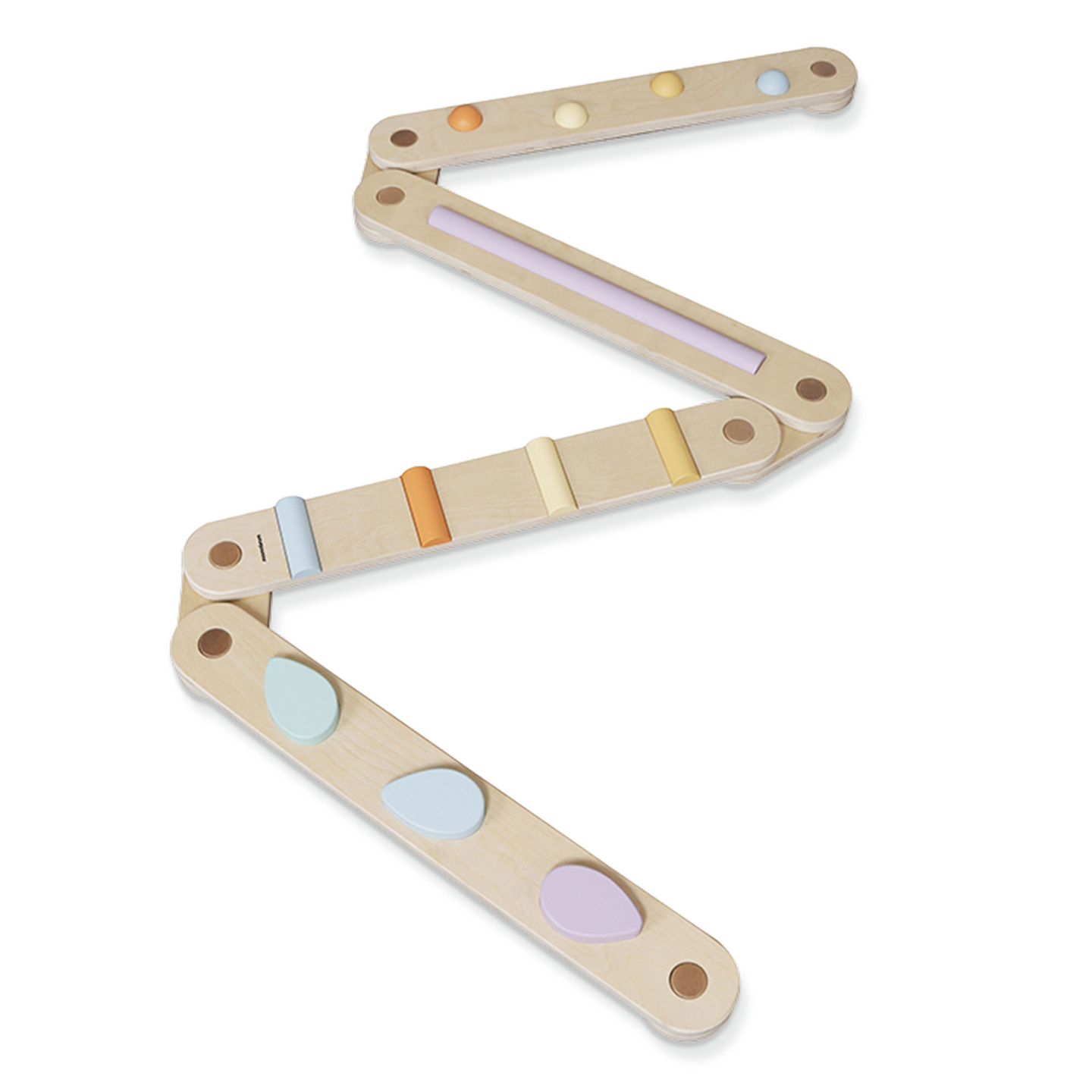 Großer Sinnespfad aus Holz - Balancierstrecke - 9 Elemente