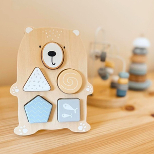 Set mit Holzspielzeug - buntes Geflecht, Robbenpyramide, Teddybärensortierer