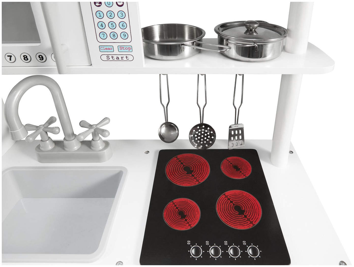 Großes weiße Küche aus Holz mit Zubehör und Schürze