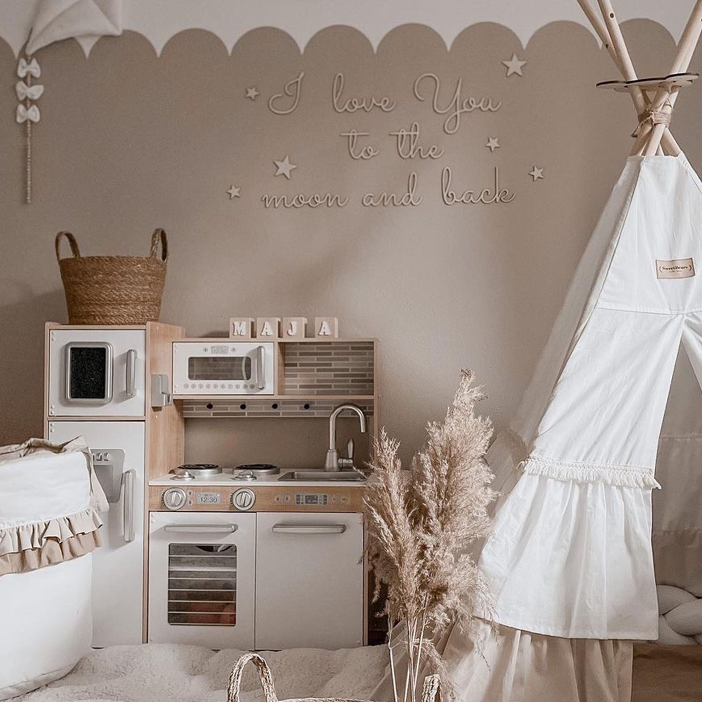 XXL-Holzküche mit LED-Beleuchtung, Schürze und Zubehör