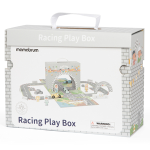 Magnetischer Koffer mit Rennstrecke, Holzfahrzeugen und Straßenzubehör