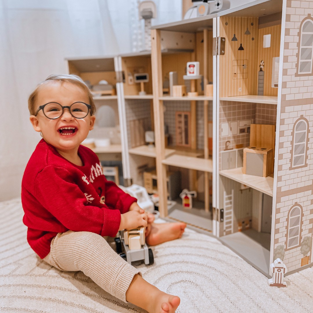 Große klappbare Feuerwache mit Polizeistation - Set aus Holz. Feuerwache und Polizeistation mit Zubehör.