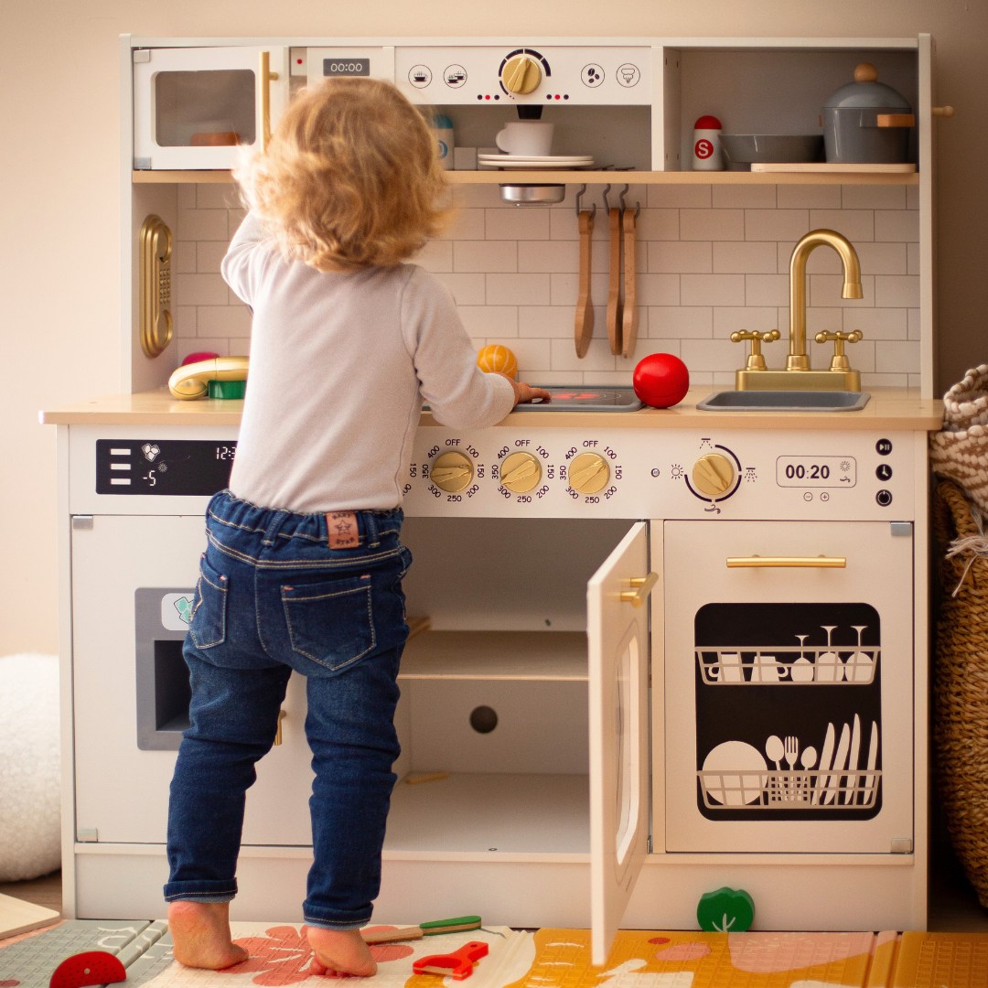 Interaktive XXL-Holzküche mit Zubehör und LED-Beleuchtung – zweistöckig