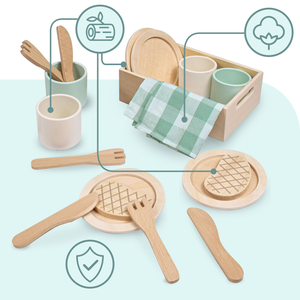 Kinder-Lunch-Set aus Holz mit grünen Tischsets