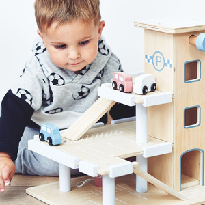 Holzparkplatz des Entdeckers