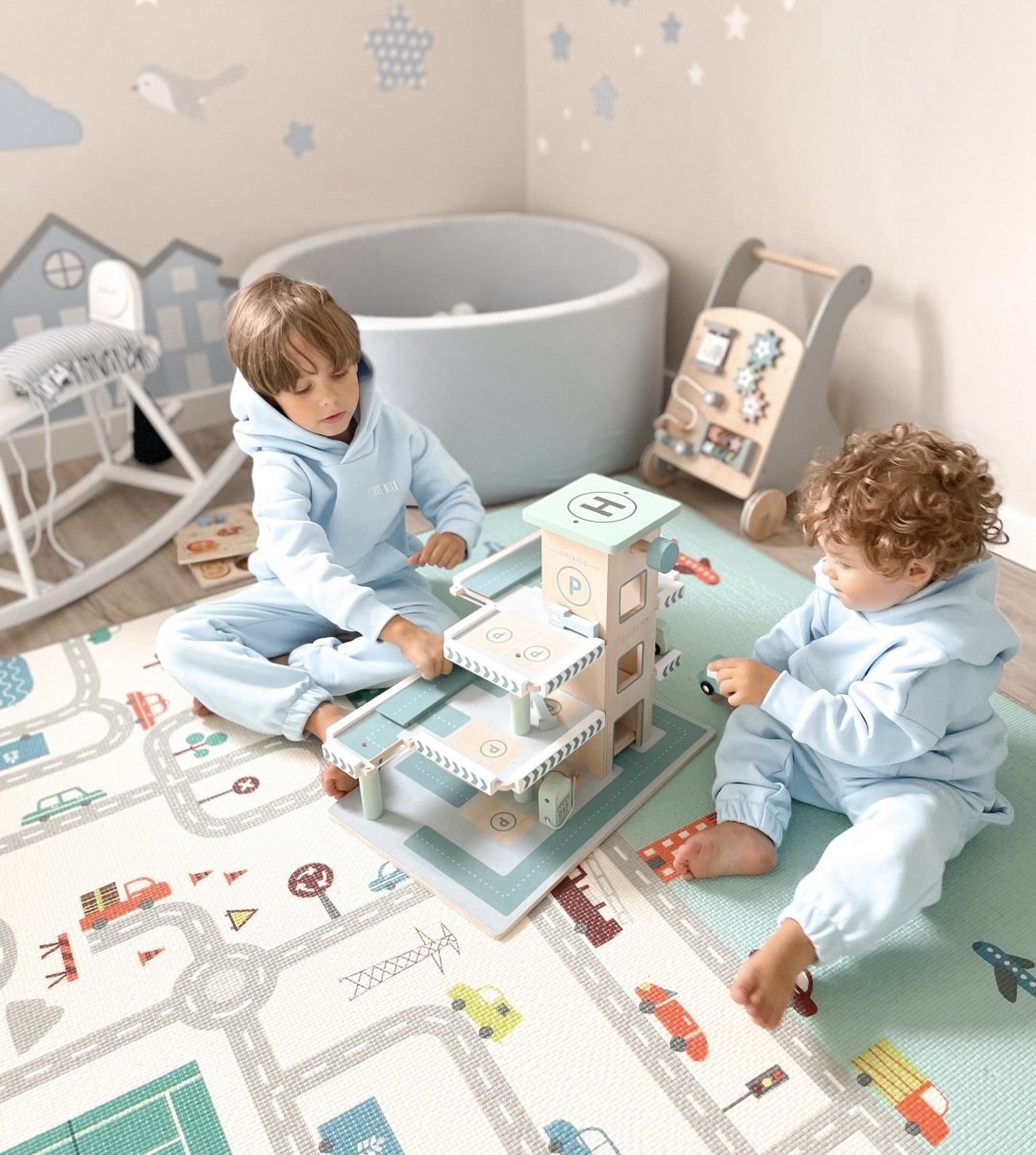 Beidseitige Schaummatte XXL – Rolle 2 CM (Straße und Zickzack)