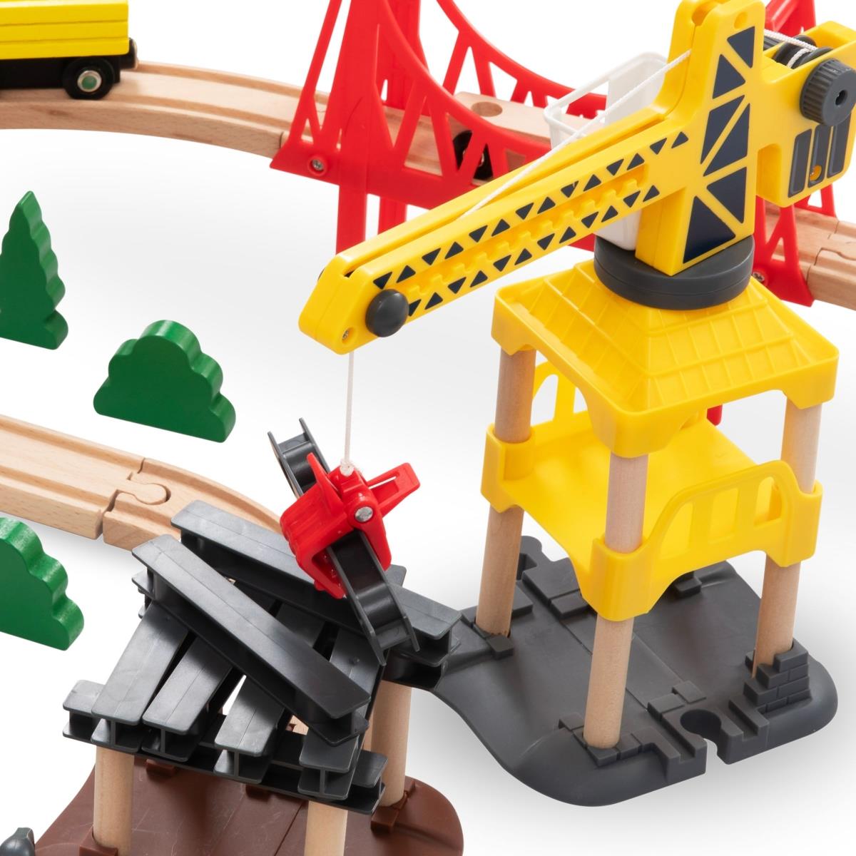 Holzeisenbahn, batteriebetriebener Zug – Stadt: Gleise, Autos, Brücke, Flughafen