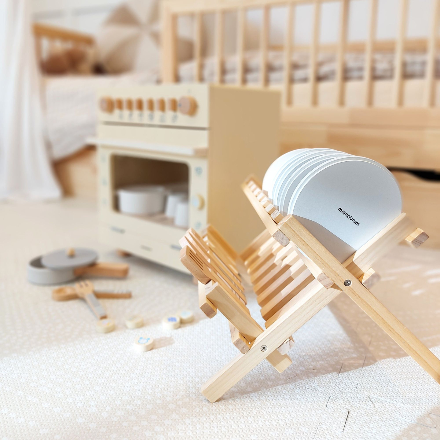 Hölzernes Küchenzubehör mit Tontrockner - Set für Kinder