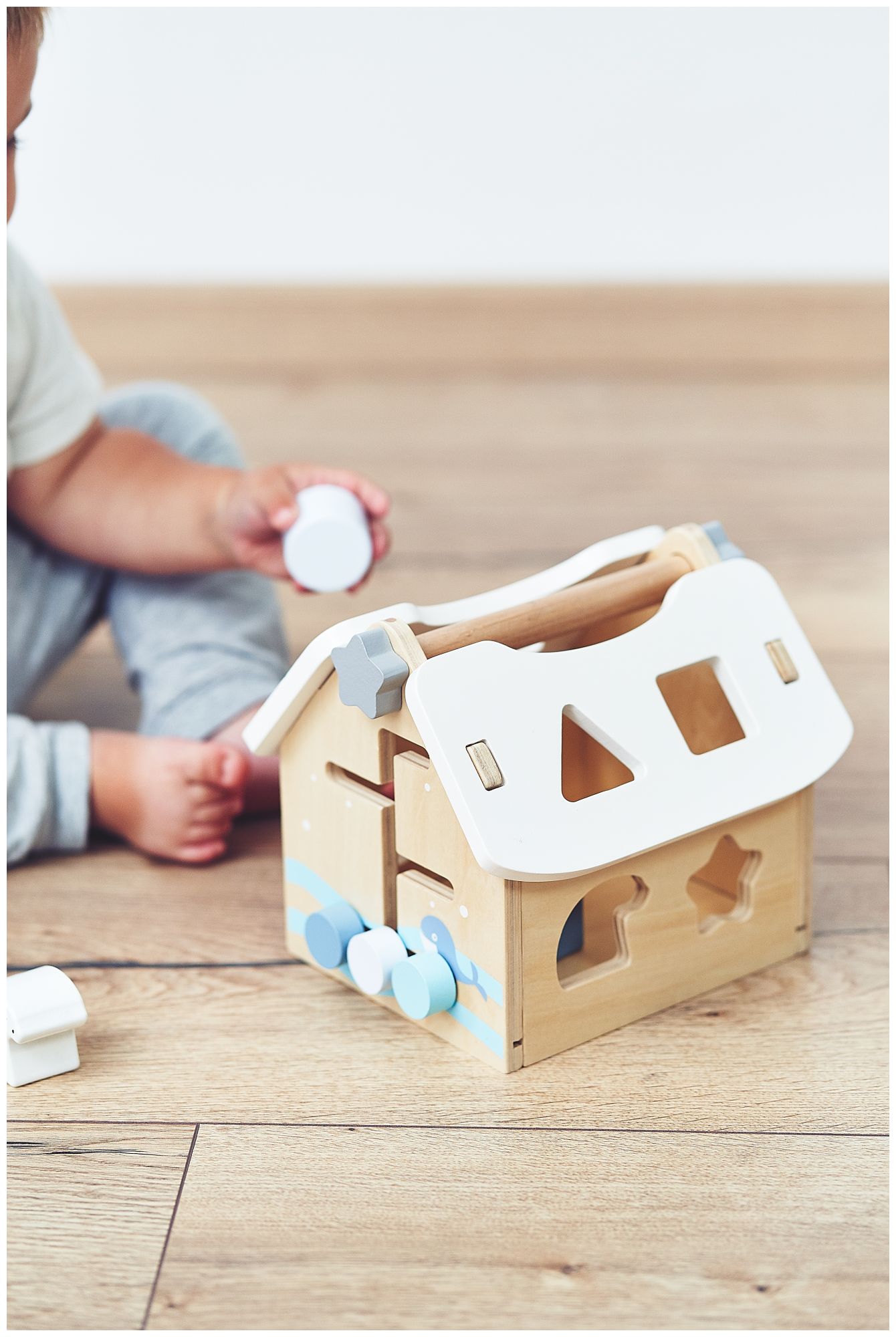 Sorter - Lernhaus aus Holz mit Bauklötzen