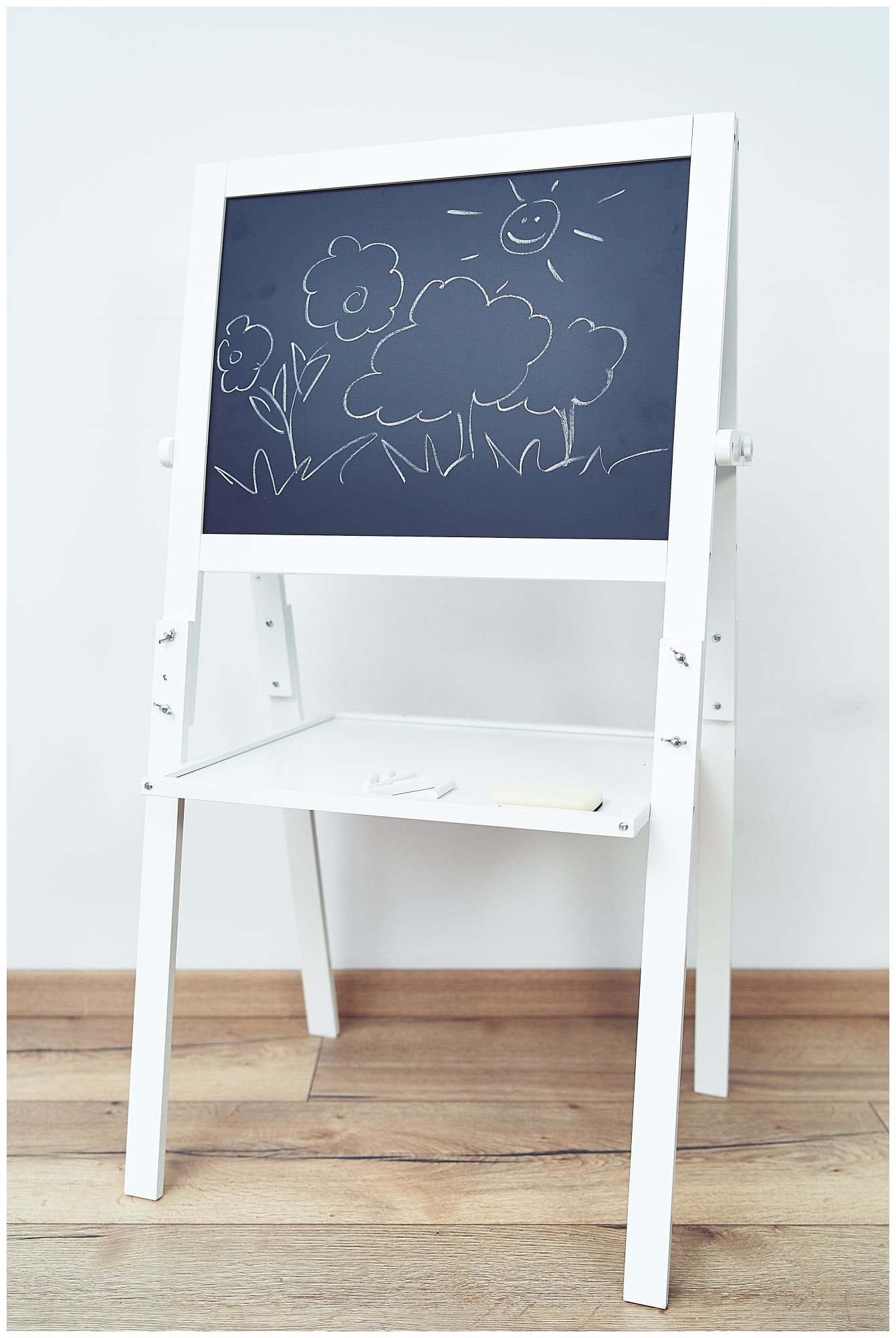 Doppelseitige Lerntafel: Magnet- und Kreidetafel - trocken abwischbar, aus Holz, für Kinder, zusammenlegbar