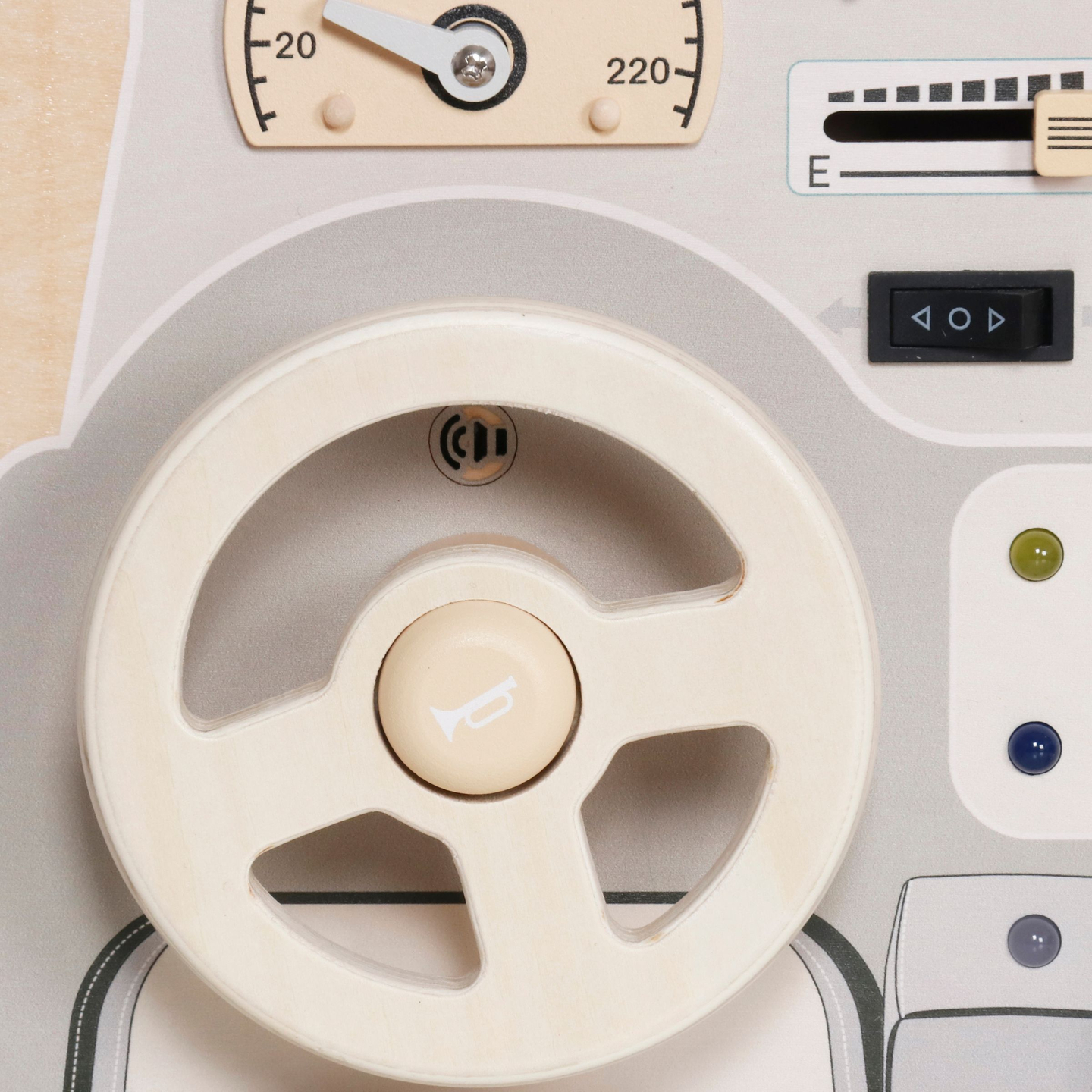 Montessori Spielbrett aus Holz für Kleinkinder - Armaturenbrett für Autos