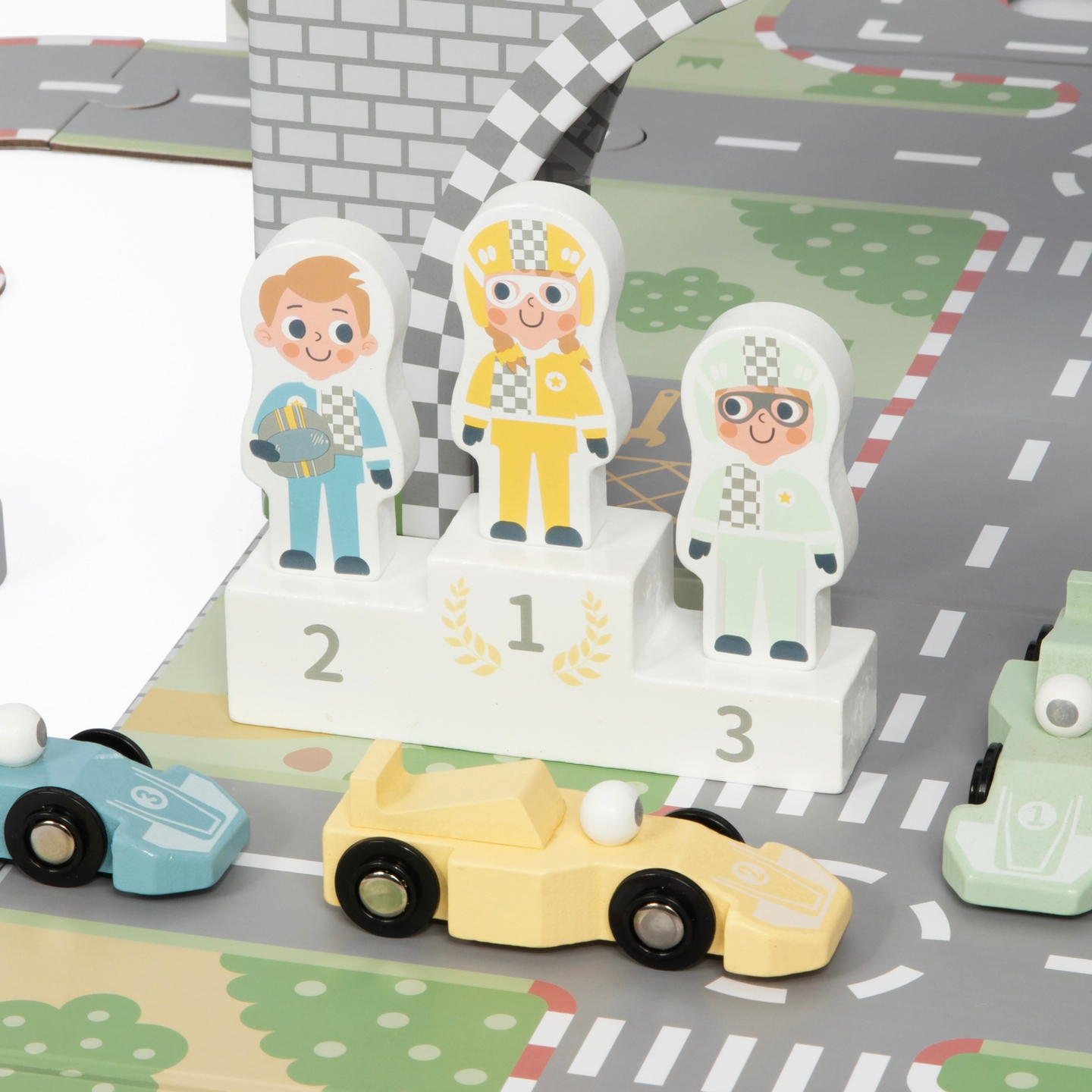 Magnetischer Koffer mit Rennstrecke, Holzfahrzeugen und Straßenzubehör